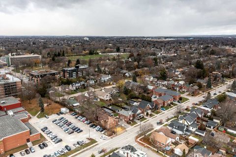 Photo 10 at 342 Mary Street N, O'Neill, Oshawa