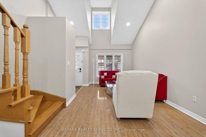 Photo 6 at 63 Irene Crescent, Fletcher's Meadow, Brampton