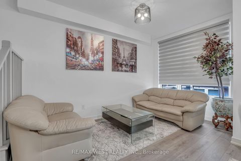 Photo 5 at 118 Blue Forest Crescent, Shore, Barrie