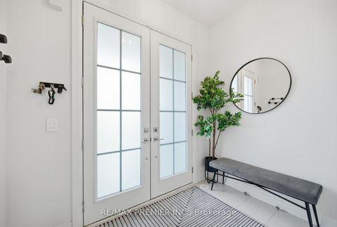 Photo 1 at 229 Vermont Avenue, Summerhill Estates, Newmarket