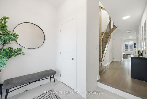 Photo 2 at 229 Vermont Avenue, Summerhill Estates, Newmarket