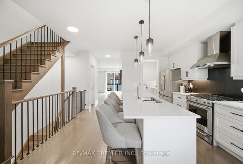 Photo 3 at 229 Vermont Avenue, Summerhill Estates, Newmarket