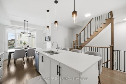 Photo 10 at 229 Vermont Avenue, Summerhill Estates, Newmarket