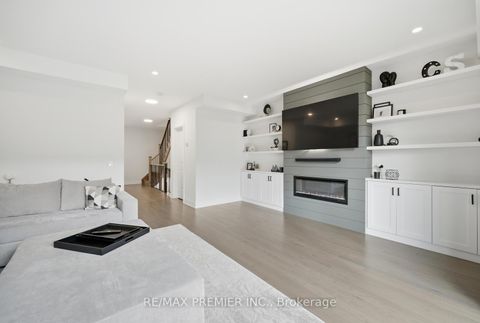 Photo 16 at 229 Vermont Avenue, Summerhill Estates, Newmarket