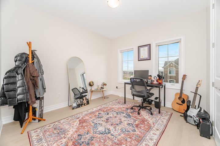 Photo 40 at 30 Ballantyne Boulevard, Vellore Village, Vaughan