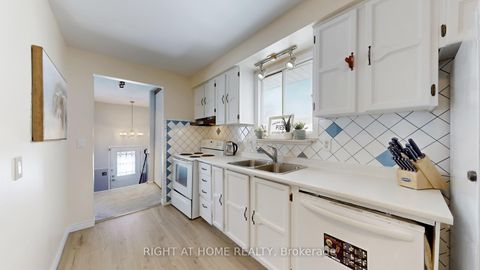 Photo 8 at 1265 Sunnybrae Crescent, Donevan, Oshawa