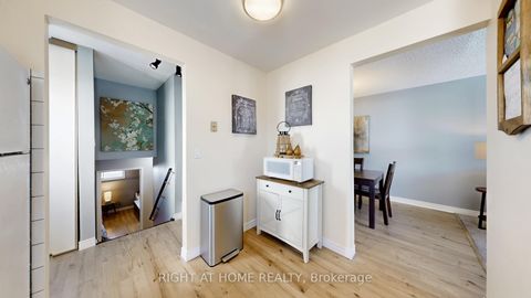 Photo 12 at 1265 Sunnybrae Crescent, Donevan, Oshawa