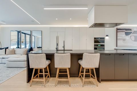 Photo 14 at 174 Kenilworth Avenue, The Beaches, Toronto