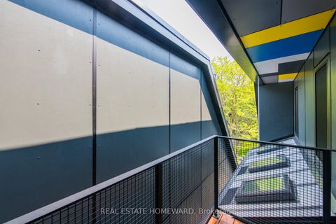 Photo 35 at 174 Kenilworth Avenue, The Beaches, Toronto