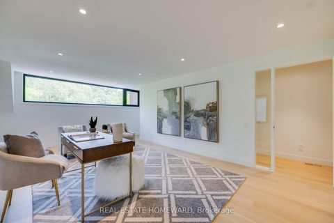 Photo 39 at 174 Kenilworth Avenue, The Beaches, Toronto