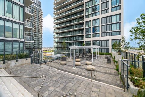 Photo 19 at 1115 - 9000 Jane Street, Maple, Vaughan