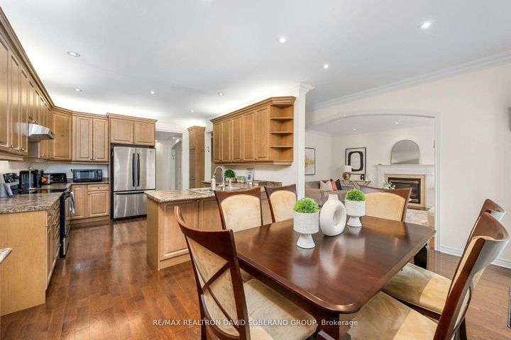 Photo 10 at 26 Chopin Boulevard, Patterson, Vaughan