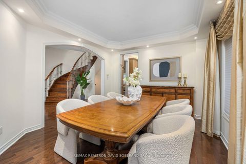 Photo 4 at 26 Chopin Boulevard, Patterson, Vaughan