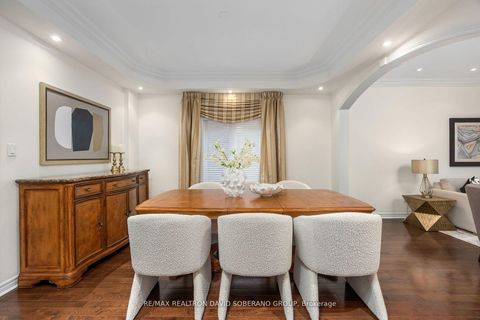 Photo 5 at 26 Chopin Boulevard, Patterson, Vaughan