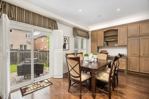 Photo 9 at 26 Chopin Boulevard, Patterson, Vaughan