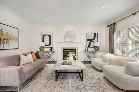 Photo 11 at 26 Chopin Boulevard, Patterson, Vaughan
