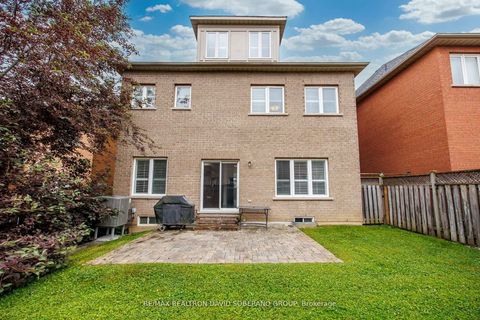 Photo 34 at 26 Chopin Boulevard, Patterson, Vaughan