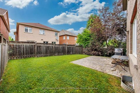 Photo 36 at 26 Chopin Boulevard, Patterson, Vaughan