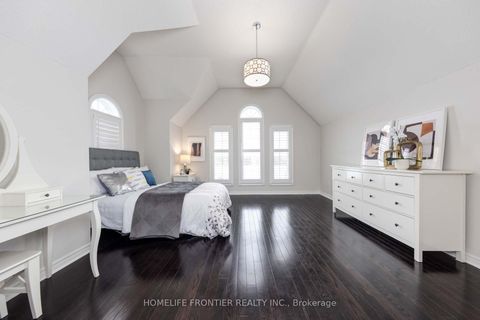 Photo 30 at 189 Frank Endean Road, Rouge Woods, Richmond Hill