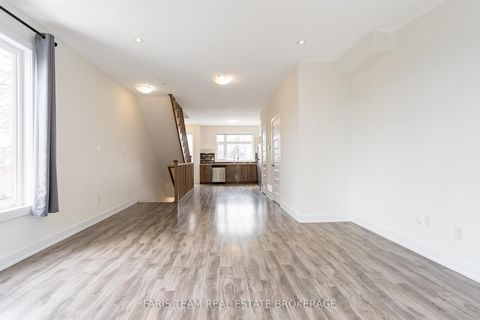 Photo 8 at 52 - 540 Essa Road, Holly, Barrie