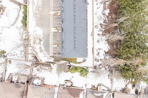 Photo 26 at 52 - 540 Essa Road, Holly, Barrie