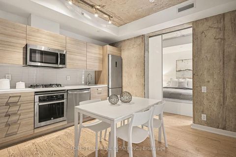 Photo 7 at 301 - 11 Charlotte Street, Waterfront Communities C1, Toronto