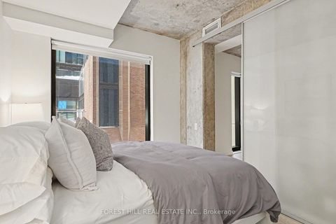 Photo 12 at 301 - 11 Charlotte Street, Waterfront Communities C1, Toronto