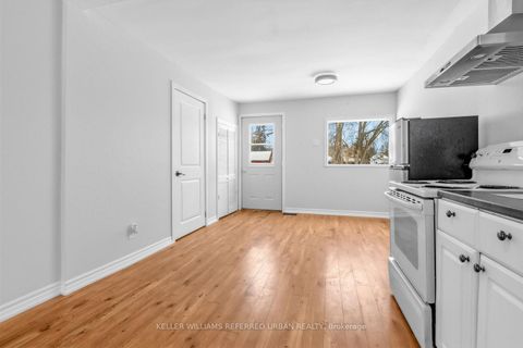 Photo 20 at 208 Bayview Avenue, Keswick South, Georgina