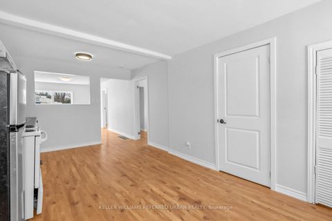 Photo 24 at 208 Bayview Avenue, Keswick South, Georgina