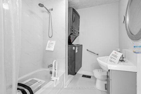 Photo 26 at 208 Bayview Avenue, Keswick South, Georgina