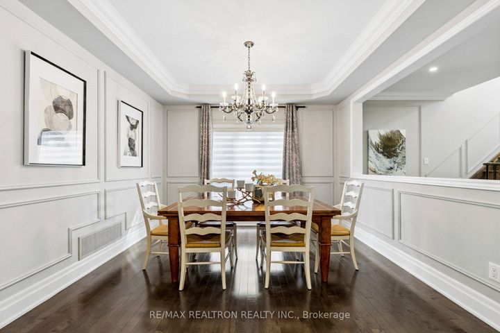 Photo 16 at 22 Wolf Creek Crescent, Patterson, Vaughan