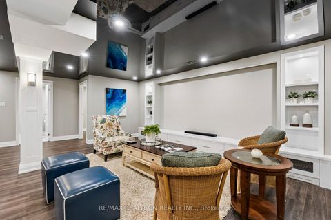 Photo 31 at 22 Wolf Creek Crescent, Patterson, Vaughan