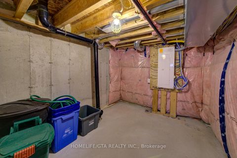 Photo 42 at 282 ATKINSON Street, Stayner, Clearview