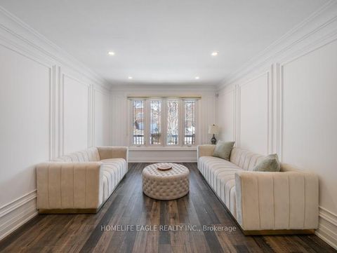 Photo 4 at 26 Whitetail Court, East Woodbridge, Vaughan