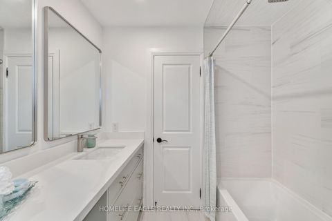 Photo 30 at 26 Whitetail Court, East Woodbridge, Vaughan