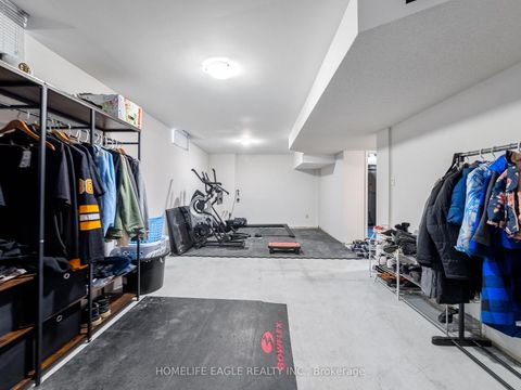 Photo 39 at 26 Whitetail Court, East Woodbridge, Vaughan