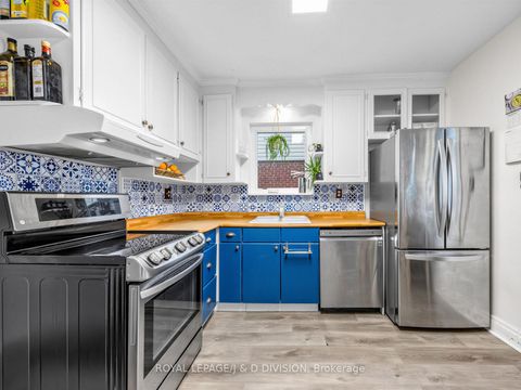 Photo 9 at 92 Tower Drive, Maryvale, Toronto