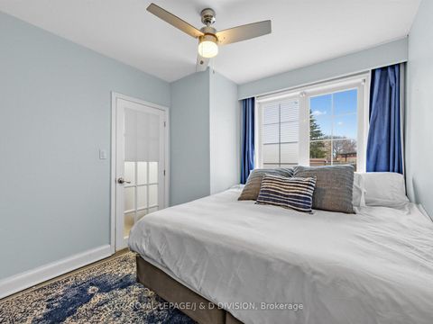 Photo 12 at 92 Tower Drive, Maryvale, Toronto