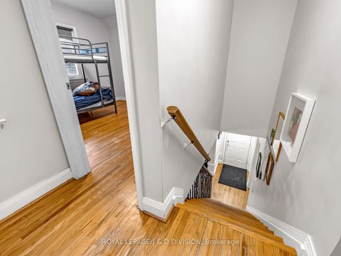 Photo 20 at 92 Tower Drive, Maryvale, Toronto