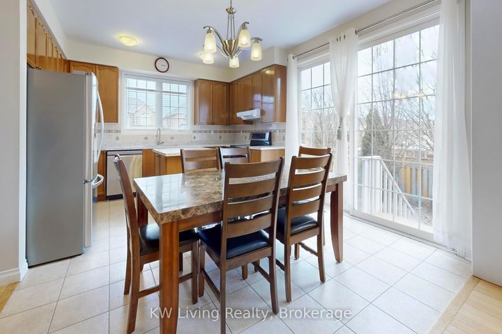 Photo 12 at 5430 Churchill Meadows Boulevard, Churchill Meadows, Mississauga