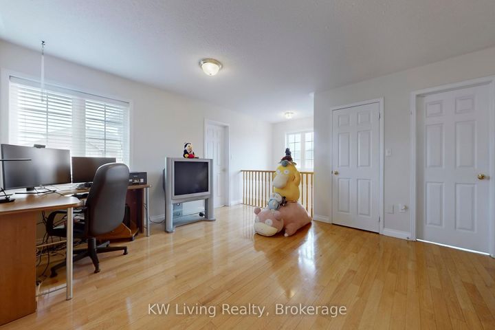 Photo 22 at 5430 Churchill Meadows Boulevard, Churchill Meadows, Mississauga