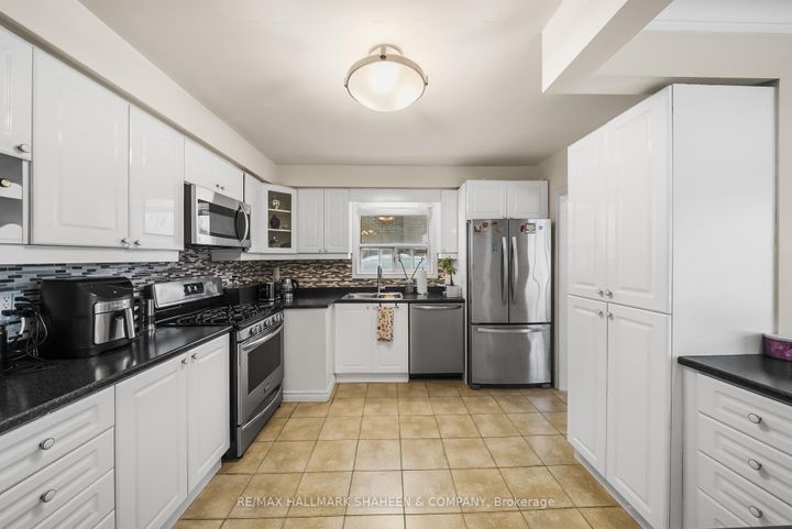 Photo 9 at 223 Hillcrest Avenue, Willowdale East, Toronto