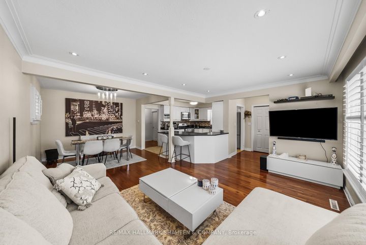 Photo 10 at 223 Hillcrest Avenue, Willowdale East, Toronto