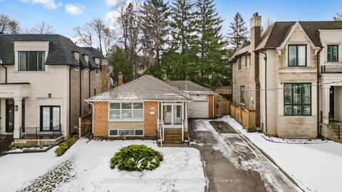 Photo 2 at 223 Hillcrest Avenue, Willowdale East, Toronto