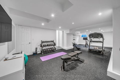 Photo 34 at 74 Esgore Drive, Nortown, Toronto