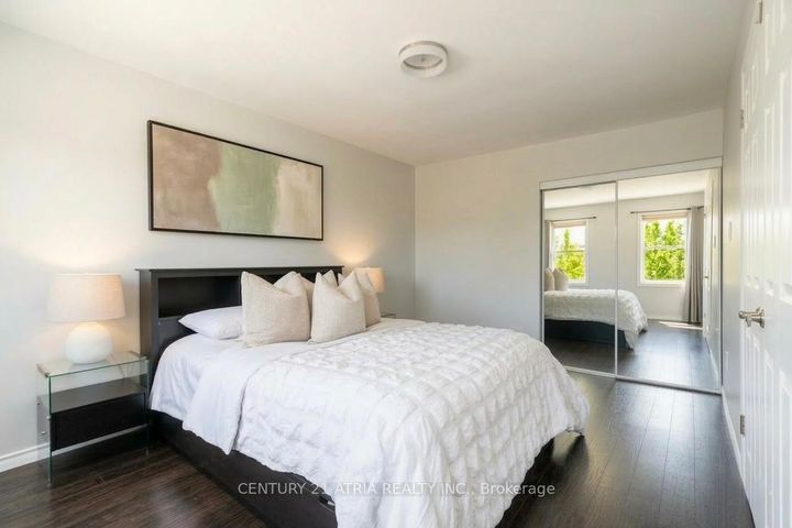 Photo 13 at 41 - 2825 Gananoque Drive, Meadowvale, Mississauga