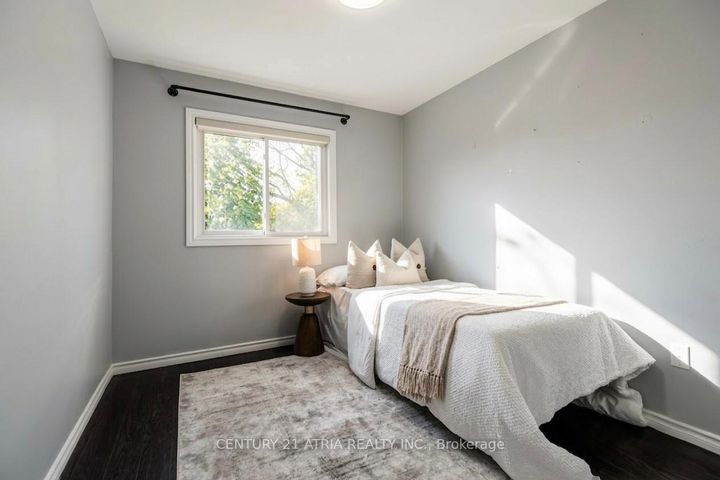 Photo 16 at 41 - 2825 Gananoque Drive, Meadowvale, Mississauga