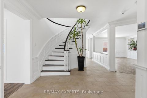 Photo 3 at 165 Sproule Drive, Edgehill Drive, Barrie