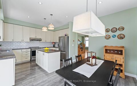 Photo 13 at 25 John Frank Road, East Woodbridge, Vaughan