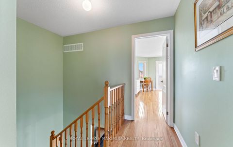 Photo 19 at 25 John Frank Road, East Woodbridge, Vaughan